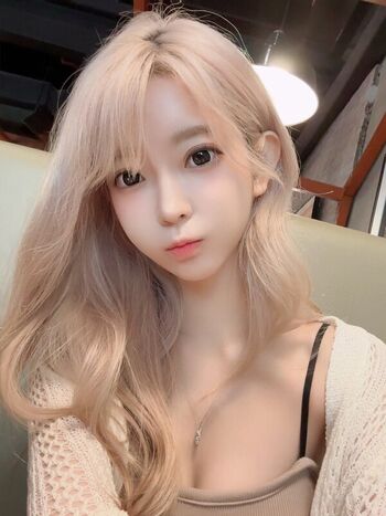 Full leaked Yurisa private onlyfans photo